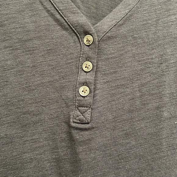 Loft Shirt - Picture 2 of 4